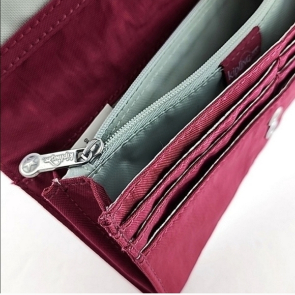 Kipling Teddi Bifold Snap Wine Coloured Wallet - Picture 9 of 12